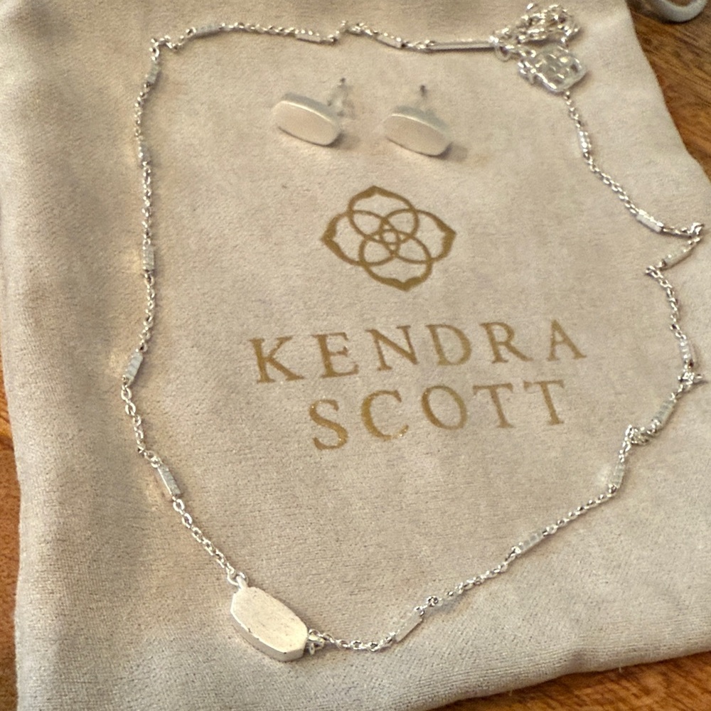 Kendra Scott Silver Necklace with Earrings